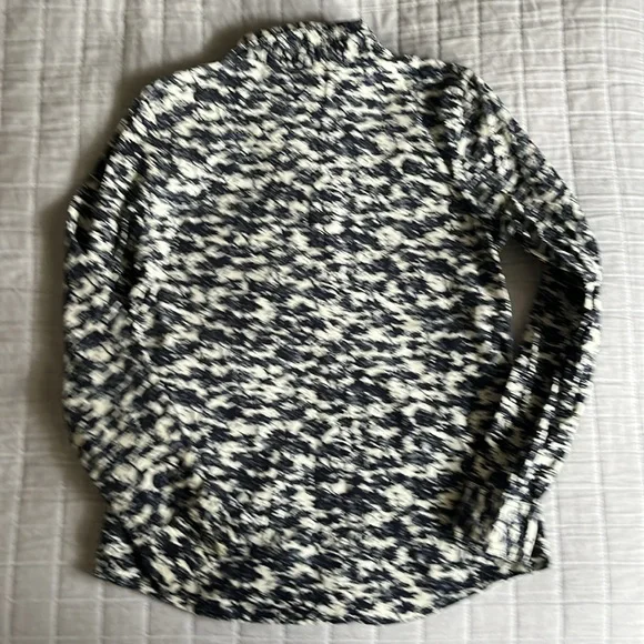 Patagonia Women’s Corduroy Button Down Shirt Size 6, Small - Picture 4 of 4